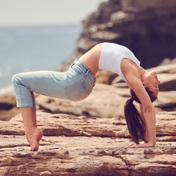 Athleta Denim - Athleta Sculptek Slim Straight Jeans - Agate NWT